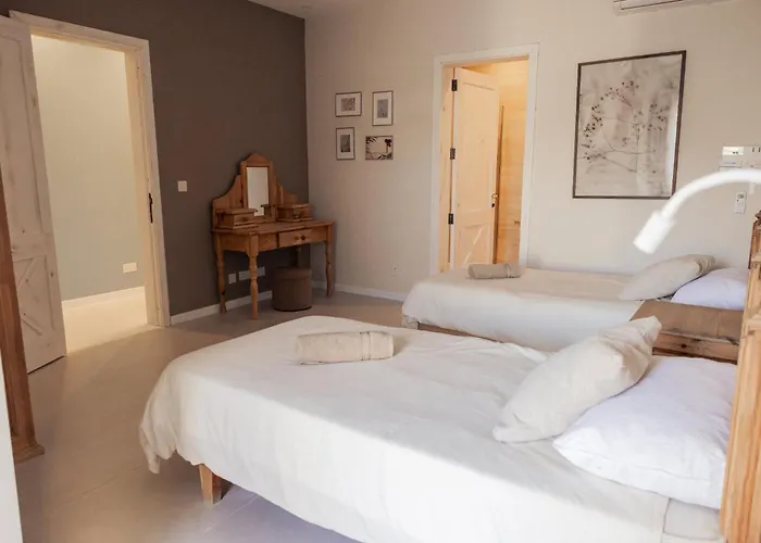 Villa To Rent In Gozo- Iz-zerriegha Tal-mustarda Santu Pietru