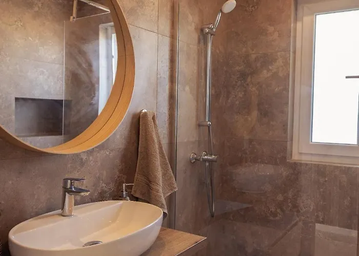 To Rent In Gozo- Iz-zerriegha Tal-mustarda *